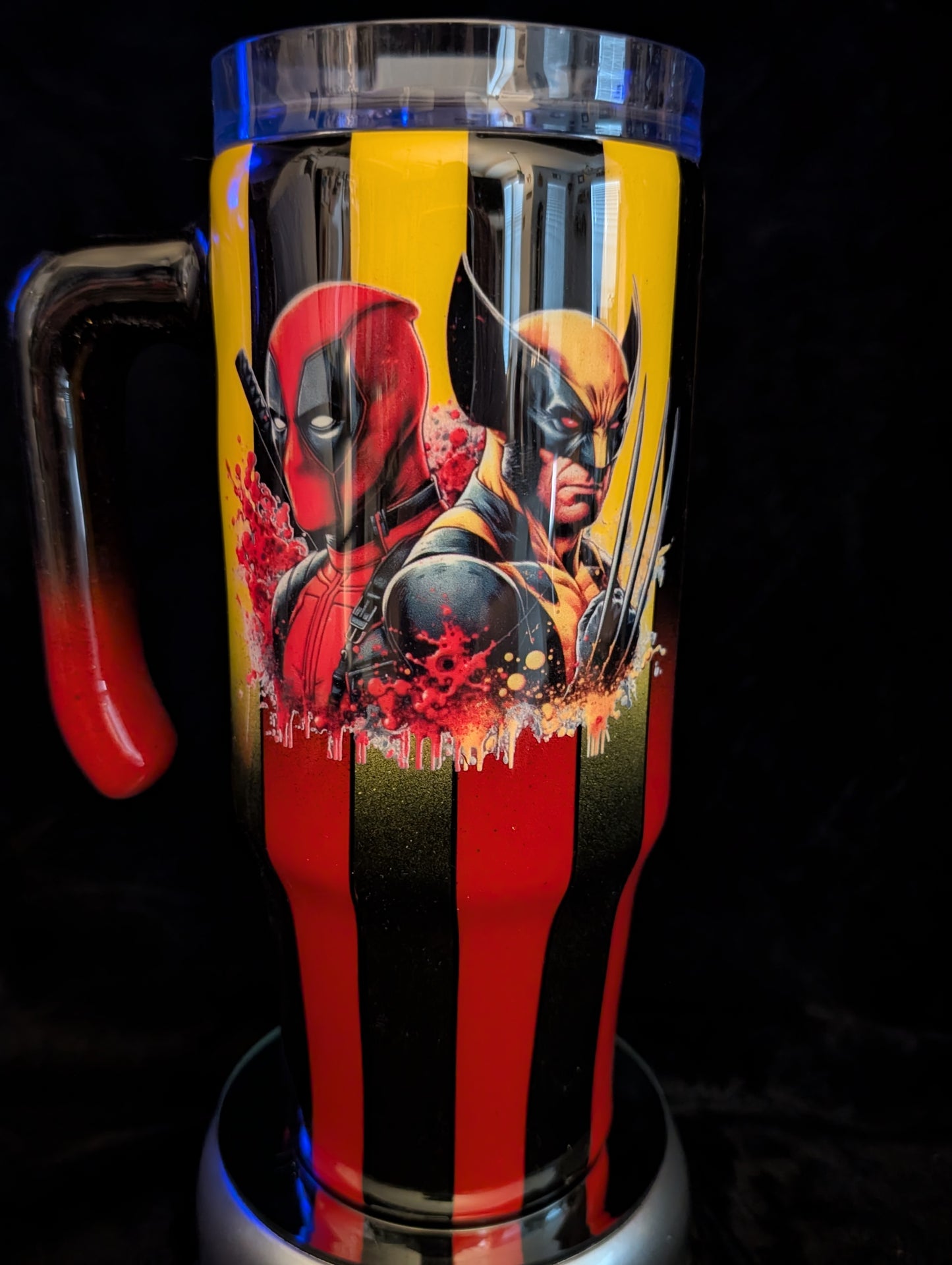 Deadpool vs. Wolverine (Speaker)